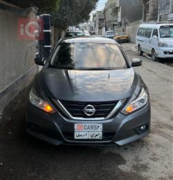 نيسان ألتيما